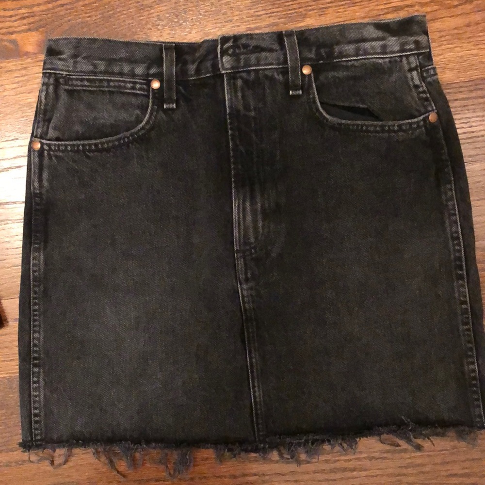 Rag & bone Black Denim Skirt size 27!!!